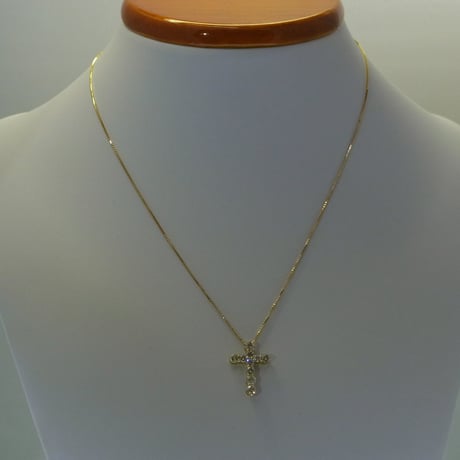 K18 ダイヤモンド　クロス　ペンダントネックレス　1.00ct
