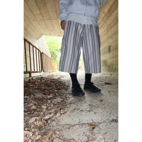 【 Moloch 】Swollen Shorts II ( NATURAL STRIPE )