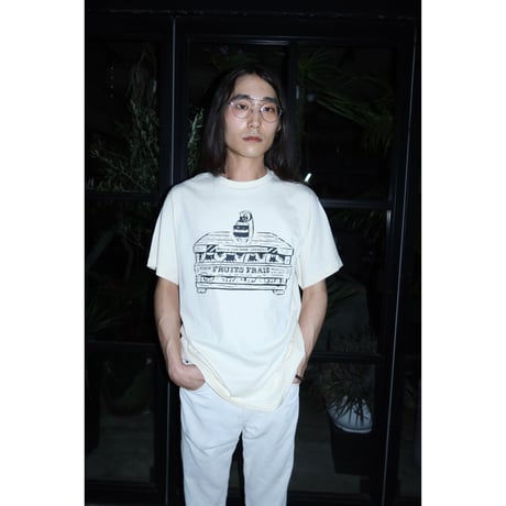 【 Moloch × Tsutomu Date 】FRUITS FRAIS Tee ( NATURAL )