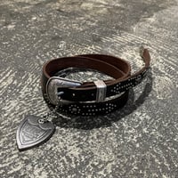 【 HTC 】WESTERN NARROW BORN & ARROW UMBRELLA STUDS LEATHER BELT ( BLACK )