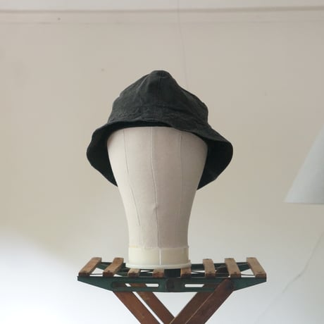 (STOCK)FILD HAT 炭✖顔料　タイプライター