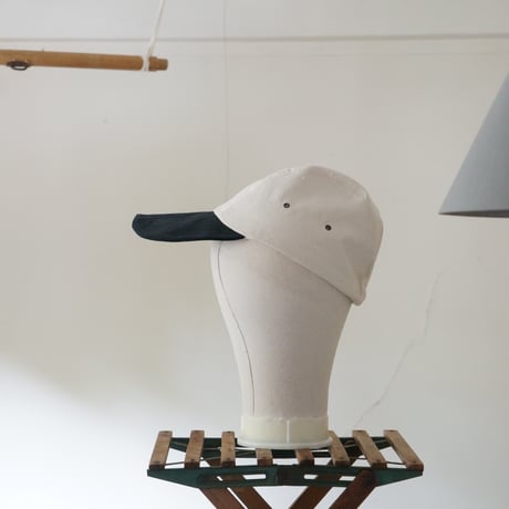 (STOCK) JET CAP 本間織布　生成✖黒ダック