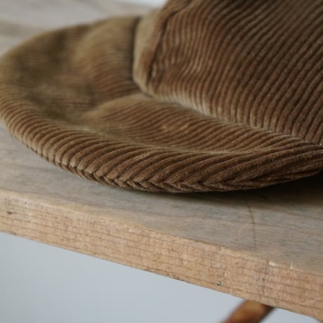 (STOCK) EASY CAP BROWN CORD