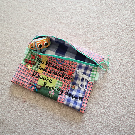 ぺたんこファスナーポーチh2