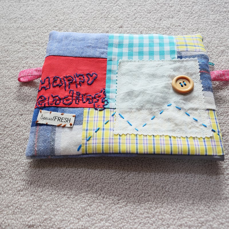 感謝価格　SALE パッチワーク　持ち手付き12cmファスナーポーチ　人気 感謝価格 SALE パッチワーク 持ち手付き12cmファスナーポーチ 人気