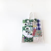 ことば刺繍トート「Always be yourself」