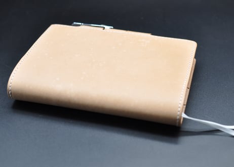 ★送料込み★ほぼ日手帳カバー★オリジナル（A6サイズ）★栃木レザーワイルドヌメ（ナチュラル）★