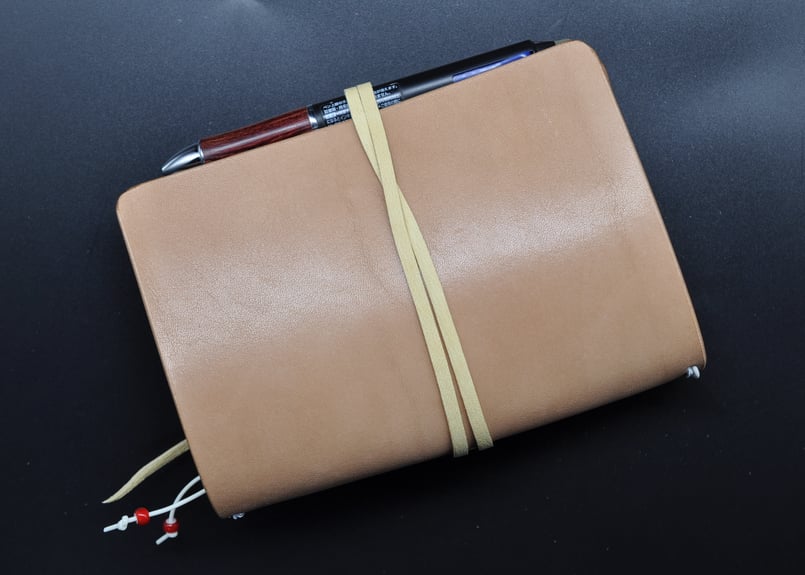 ☆送料込み☆トラベラーズノートカバー☆A6サイズ☆栃木レザー サドル