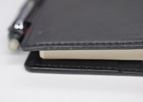 ★送料込み★ほぼ日手帳カバー★weeks,  weeks Mega★栃木レザー　ピット本ヌメ（黒）★