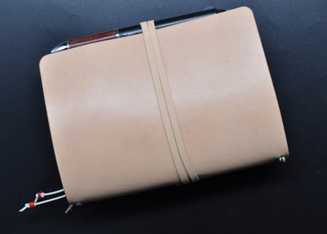 ★特売★送料込み★トラベラーズノートカバー★A6サイズ★栃木レザー　サドルレザー（ナチュラル）★②