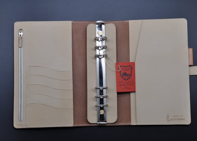 ☆送料込み☆システム手帳☆A5サイズ☆リング25mm☆栃木レザー