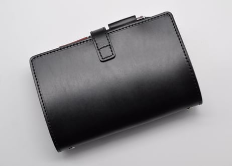 ★送料無料★システム手帳★バイブルサイズ★リング内径１５ｍｍ★栃木レザー　オイルサドル（ブラック）★