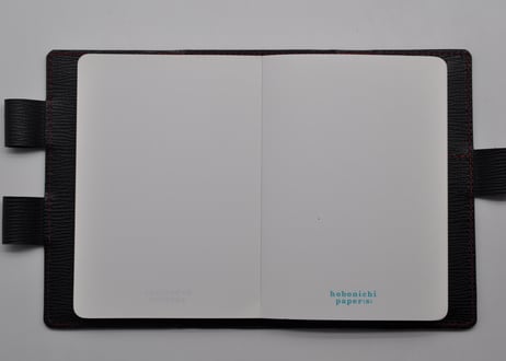 ★送料無料★ほぼ日手帳カバー★オリジナルサイズ★A6サイズ★シボ型押し牛革（黒）★
