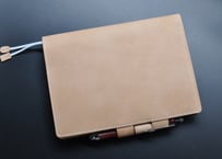 ★送料込み★本革手帳カバー★A5サイズ★ほぼ日カズン、NOLTY A5ウィークリーなど★栃木レザー　ワイルドヌメ★