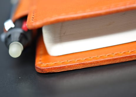 ★送料込み★本革ほぼ日手帳カバー★オリジナルサイズ★Ａ６サイズ★栃木レザー　ピット本ヌメ（レンガ色）★