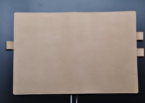 ★送料込み★手帳（ノート）カバー★正規B５サイズ★栃木レザー　ワイルドヌメ（ナチュラル）★