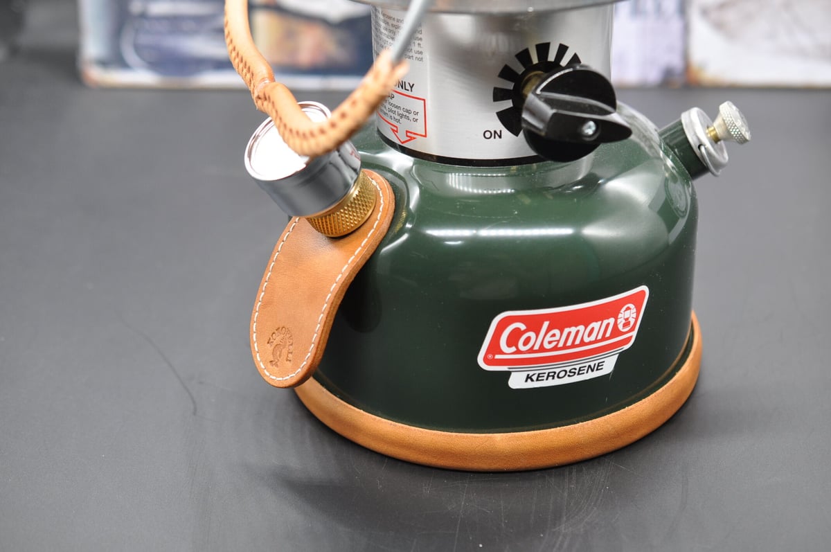 Coleman コールマン ケロシンランタン 639C 未開封品 Coleman (コールマン) ケロシンランタン ※Frame＆Burner Assy部から液