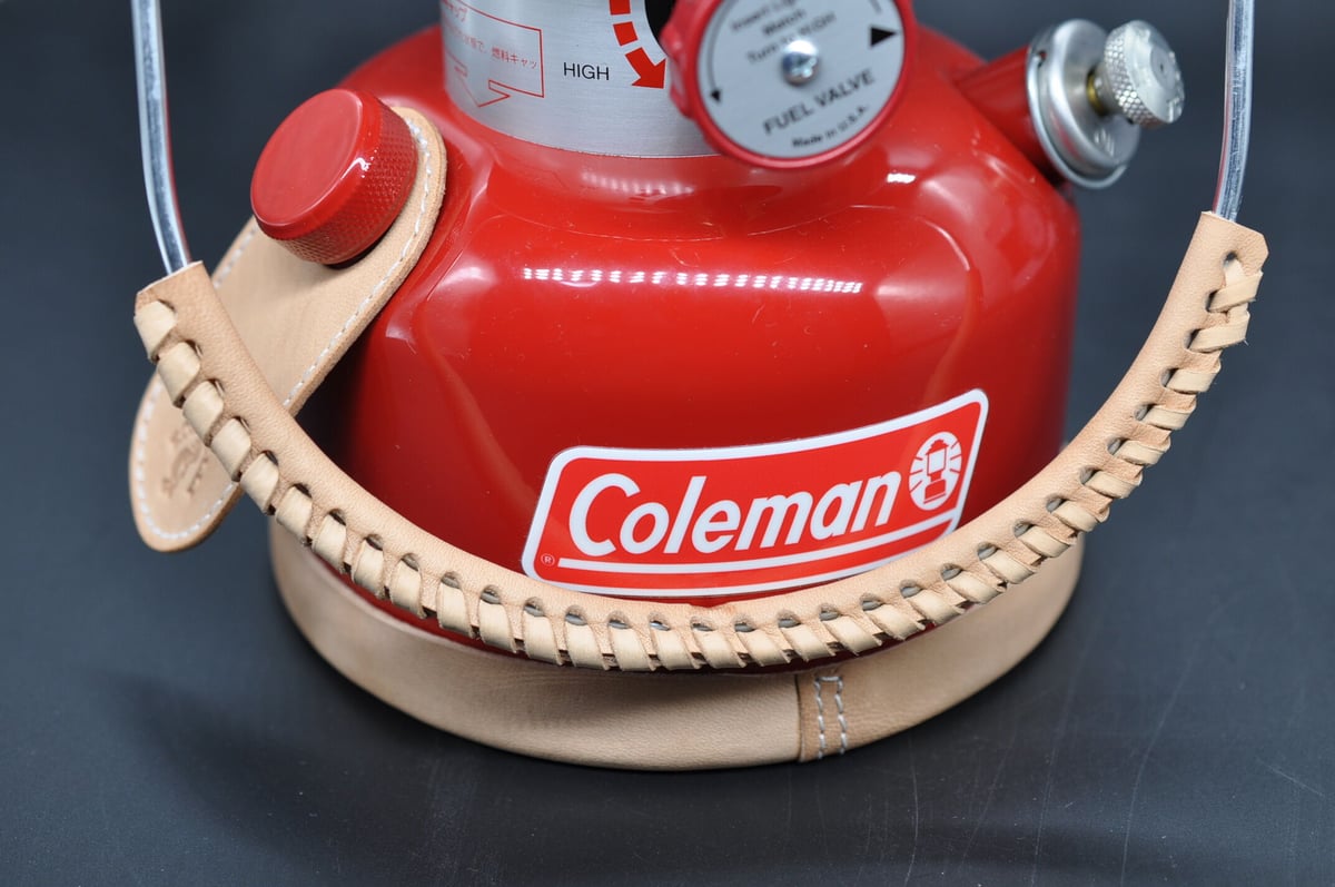 送料無料 Colemanコールマンガソリンランタン、カスタム３