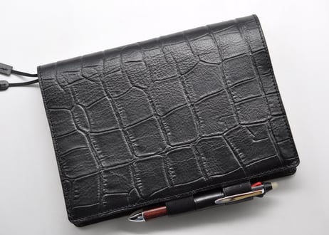 ★送料込み★本革手帳カバー★A5サイズ（ほぼ日手帳カズン、NOLTY A5 ウィークリーなど）★クロコ型押し牛革（ブラック）★