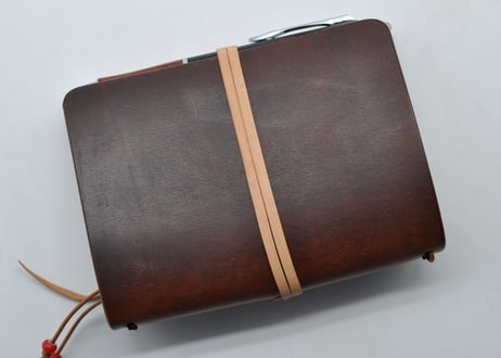 ★送料無料★トラベラーズノートカバー★パスポートサイズ★Wickett&Craig of America　ハーネスレザー（ナチュラル）