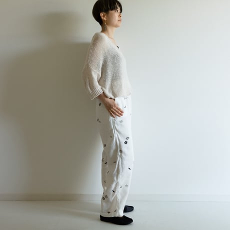 リネンテーパードパンツ　墨梅