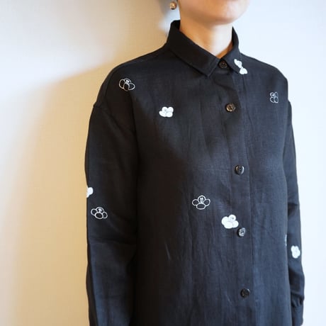 リネン・ロングシャツ白＜椿＞