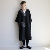 ゆったりカフタンワンピース・手描き・羊歯（シダ）柄