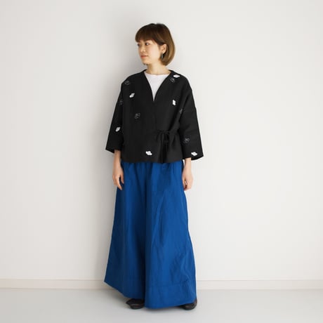 袷のショートジャケット黒　椿