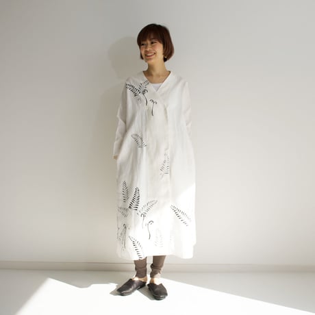 リネン・羽織り　白　＜羊歯・蕨＞