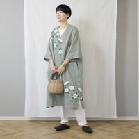 ゆったりカフタンワンピース・手描き・クリスマスローズ柄