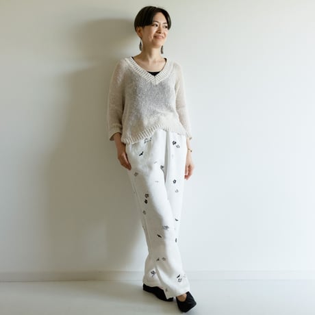 リネンテーパードパンツ　墨梅