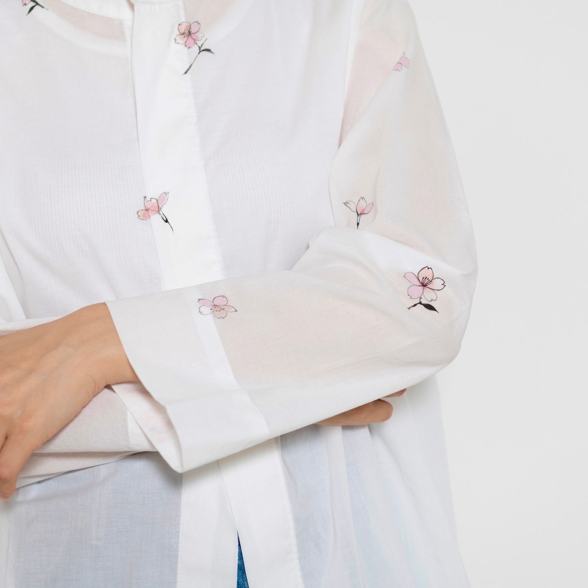 未使用 SACRA 比翼仕立て パープル ブラウス 未使用 SACRA 比翼仕立て パープル ブラウス 【公式通販】