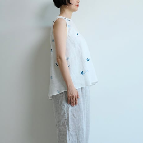 ノースリーブブラウス　藍色梅