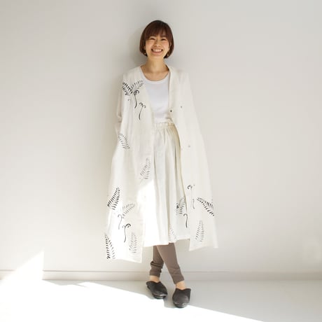 リネン・羽織り　白　＜羊歯・蕨＞