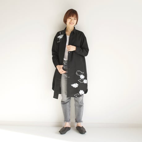 リネン・ロングシャツ黒　＜雲＞