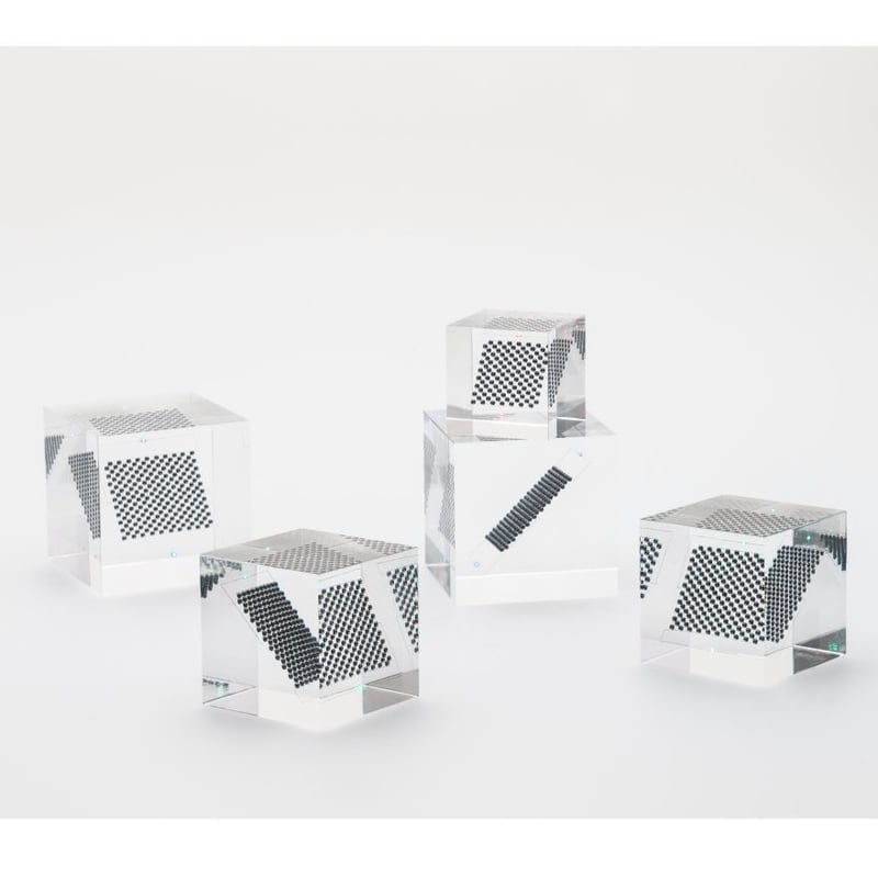 スフェラキューブ(中) SPHELAR OBJECTS” スフェラーキューブ S / SPHELAR CUBE