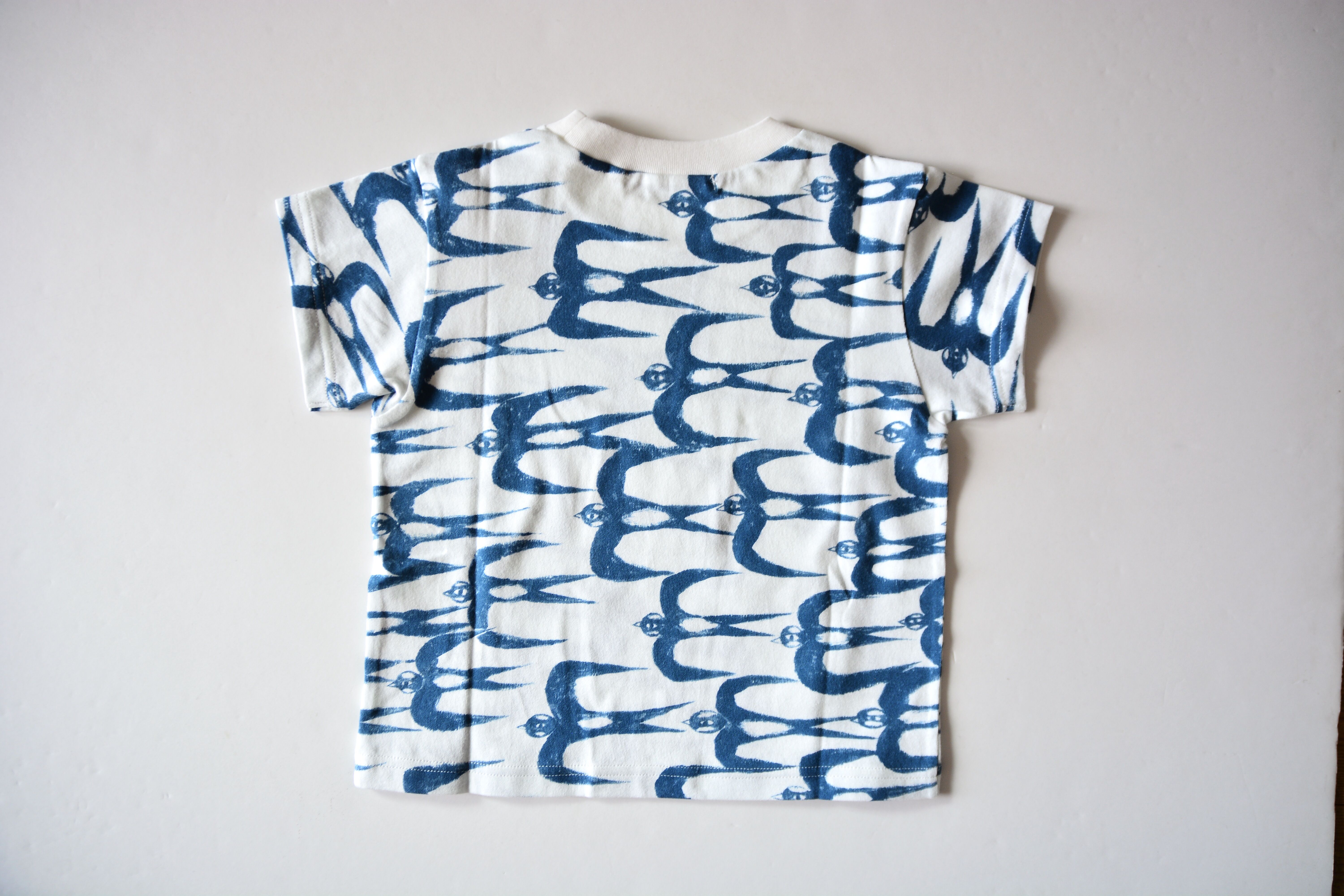 ミナペルホネン 22SS 】AAS8185P hello swallow “Tシャツ ”