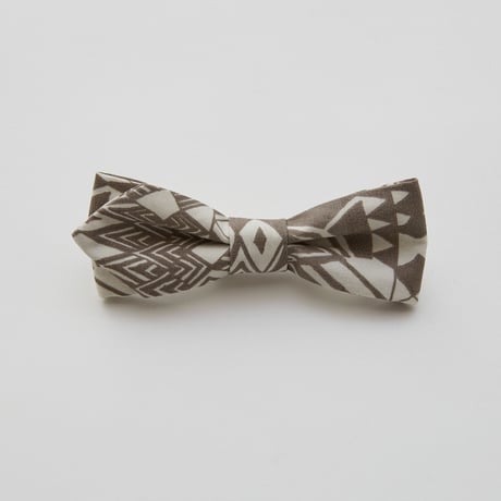 【 eLfinFolk 22SS 】Folk art print bow tie（elf-111A20-a） “ボウタイ”  / ivory