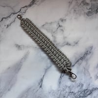 Paracode mobile strap wide （light gray)