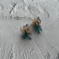 Flower pierce / earring(clear beige × clear blue)
