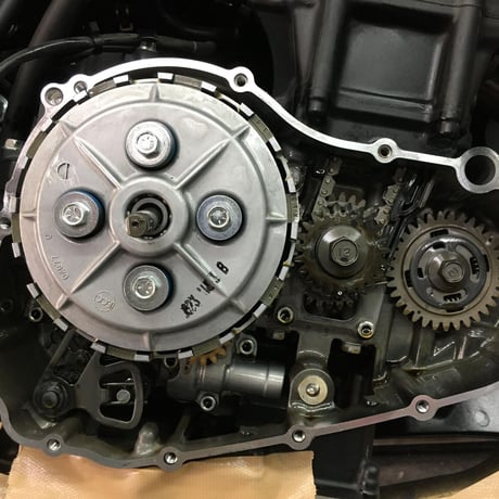 YAMAHA YZF-R25/R3. MT-25/03用クラッチスプリングリテーナー