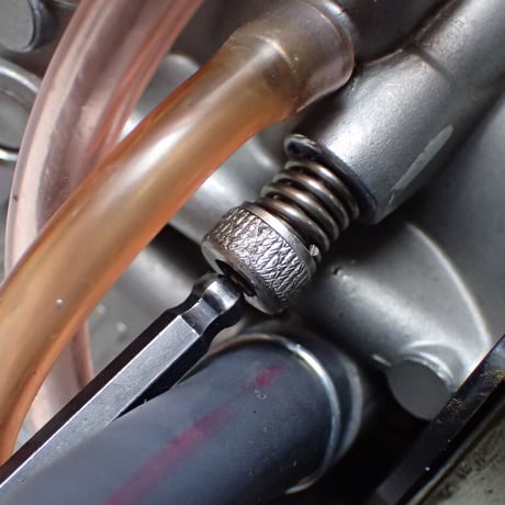 MIKUNI  TMX キャブレター用　可変アイドルスクリュー