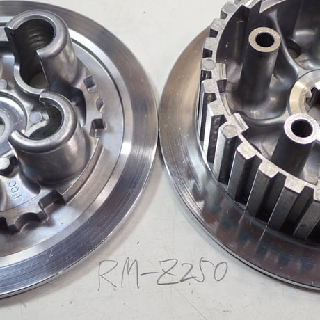 SUZUKI RM-Z250用クラッチスプリングリテーナー