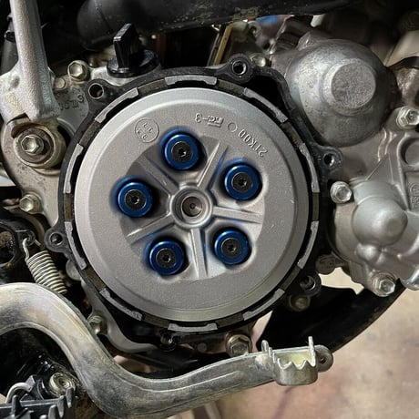 YAMAHA  YZ85.DT200R.DT200WR ランツァ.SDR.DT125(91～99) TZ125(94～00)等用 クラッチスプリングリテーナー