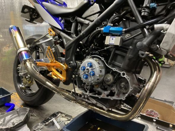YAMAHA YZF-R25/R3. MT-25/03用クラッチスプリングリテーナー | ST