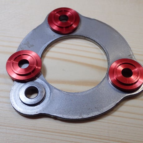 クラッチスプリングリテーナーCRF250L(21~)CB250R(22~)CBR600RR(21~)BetaRR125 4T(21~)CBR250RR(20~)等