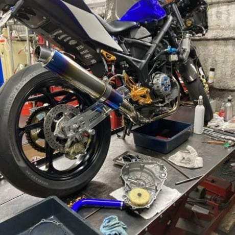YAMAHA YZF-R25/R3. MT-25/03用クラッチスプリングリテーナー