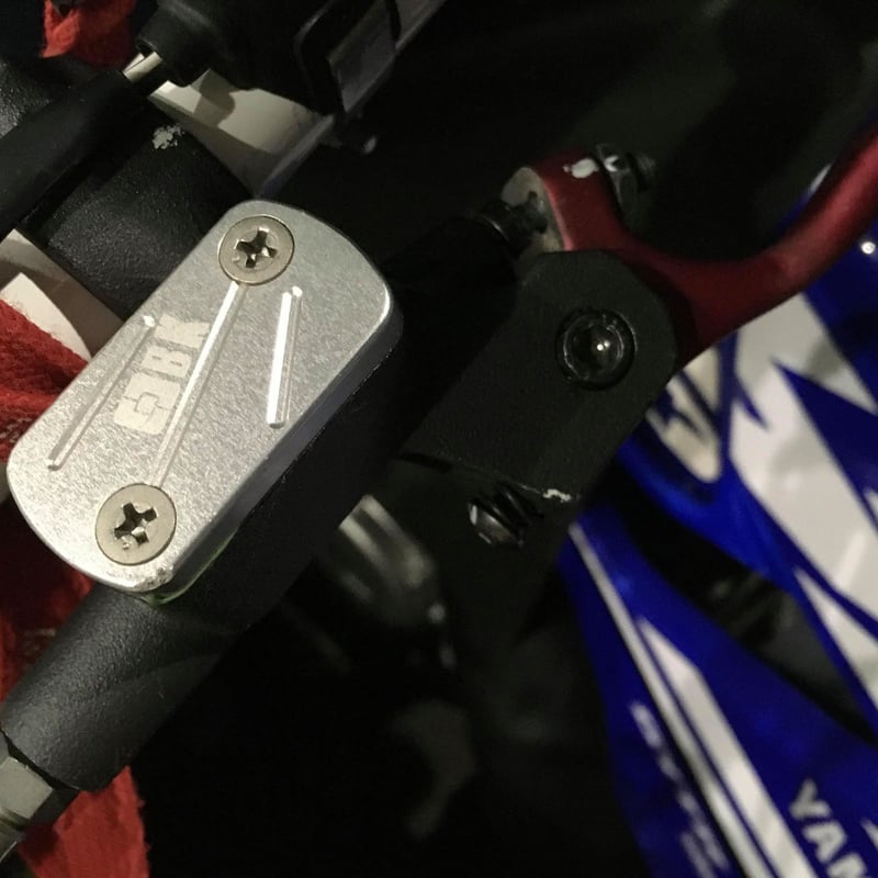 AJPマスター用レバー取り付け ボルトナット セット 64チタン製 AJPマスター用レバー取り付け ボルトナット セット 64チタン製