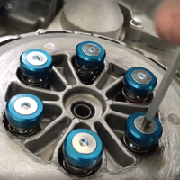 現行YZ125 クラッチプレートキット　新品未使用 ヤマハYz125,yz125a,yz125lc,yz 125 1988 1989 1990,クラッチ減