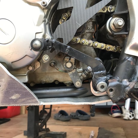 SPシフトペダルブラケット セロー250(海外XT250 05~)トリッカー(XG250)XT250X 用